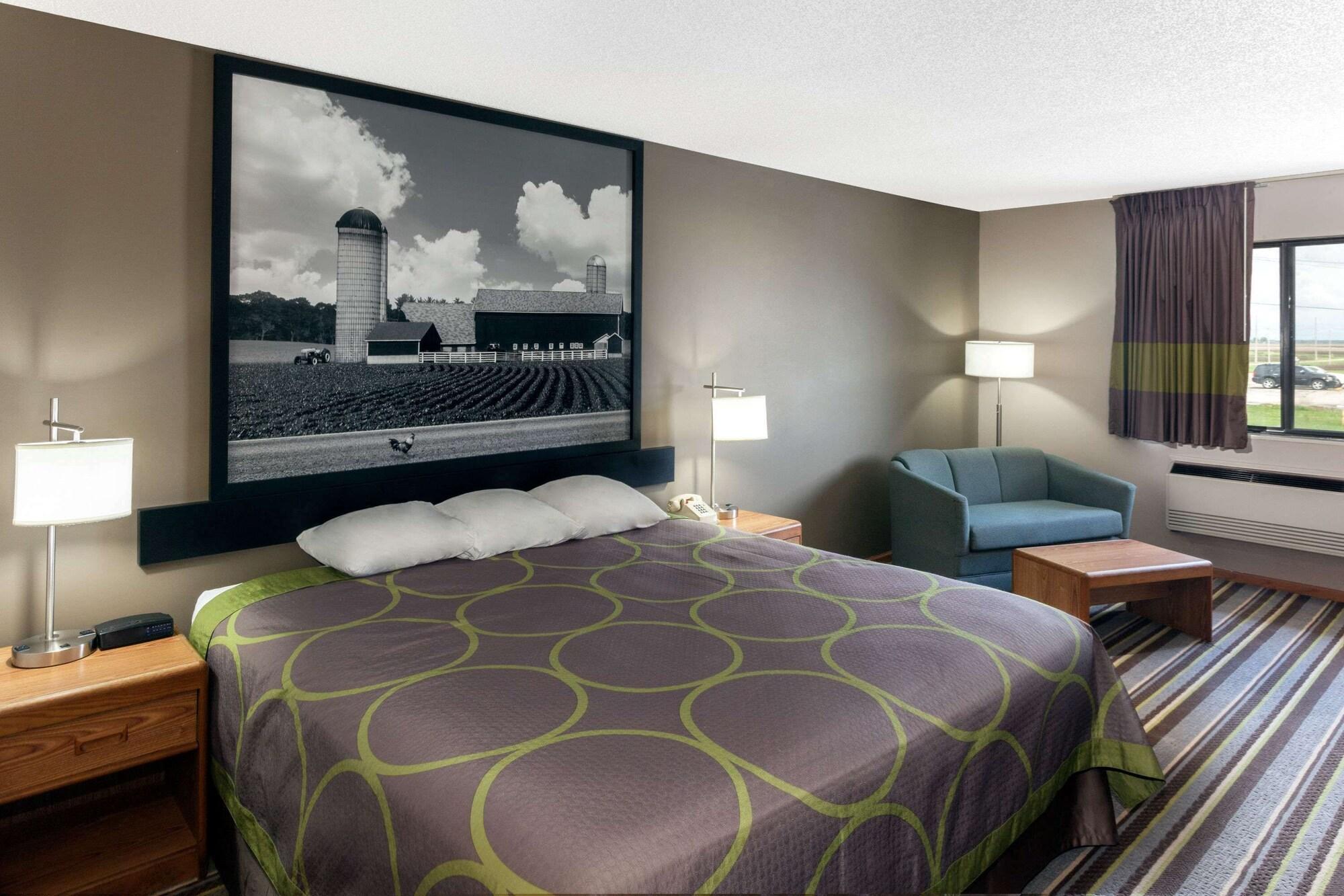 Super 8 By Wyndham Gilman Hotell Eksteriør bilde
